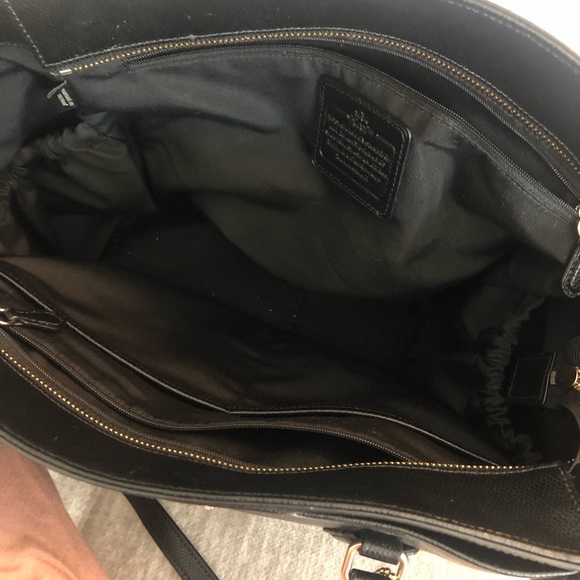 S O L D ‼️Coach Diaper Bag - Picture 6 of 8